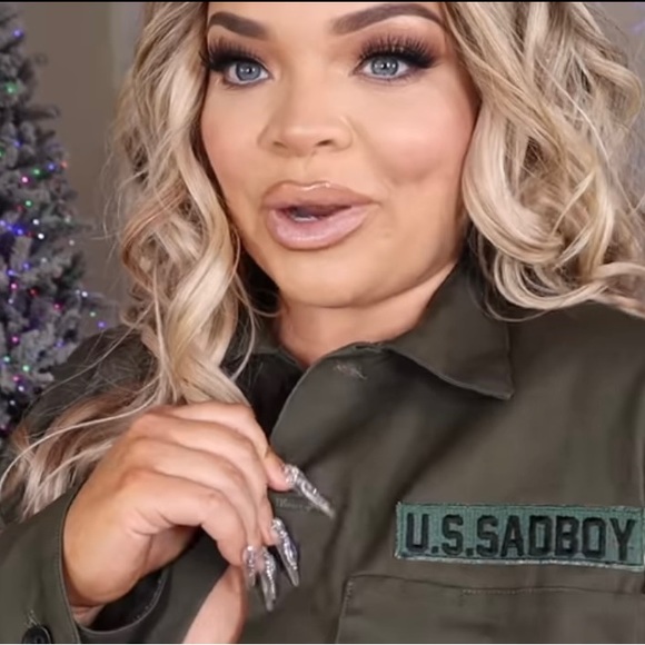 Trisha’s SADBOY2005 Merch U.S.S.SADBOY Button Down Shirt NWT - Picture 3 of 8